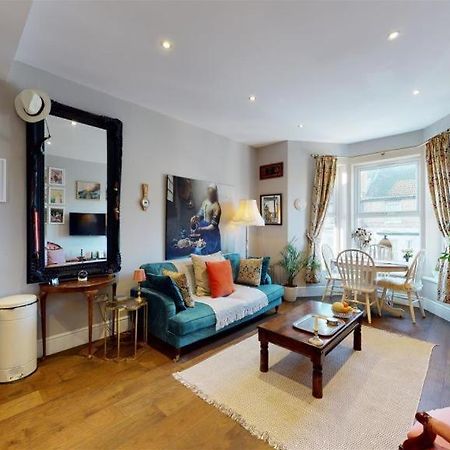 Boutique Margate Abode Apartment ภายนอก รูปภาพ
